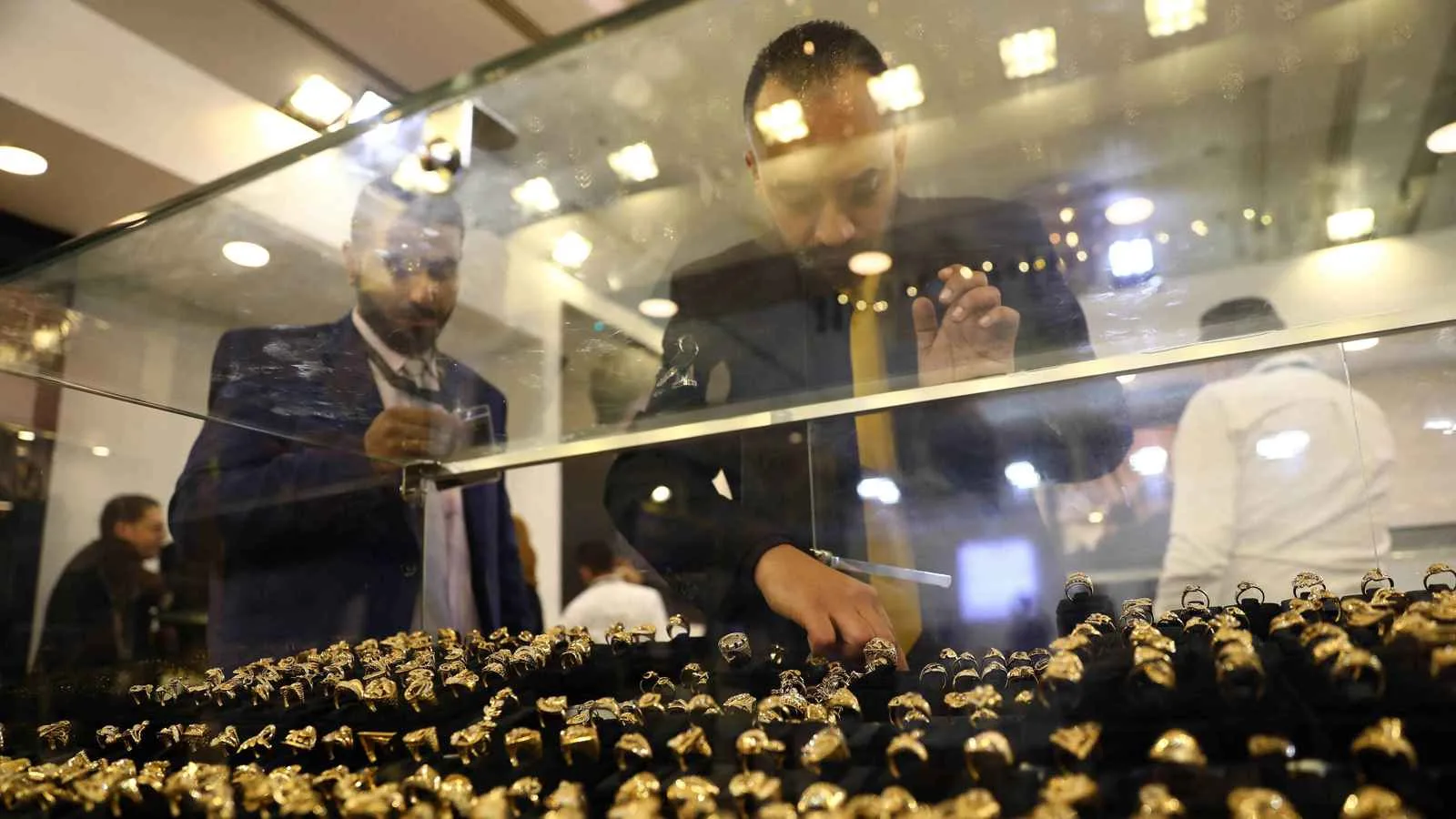 الذهب يرتفع في مصر اليوم وعيار 21 يسجل 5670 جنيها