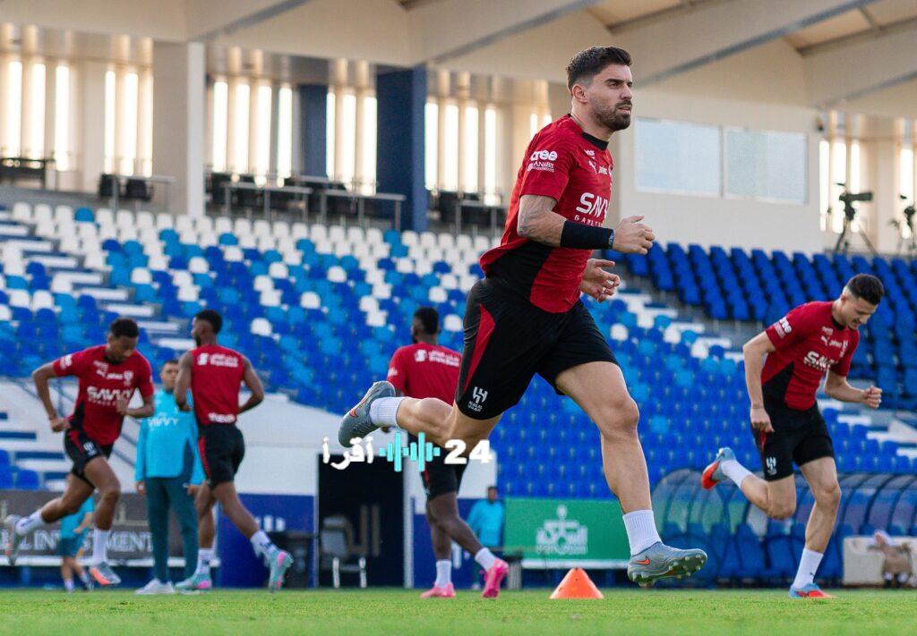 روبن نيفيز يعلن للهلال عن رغبته في العودة للدوري الإنجليزي