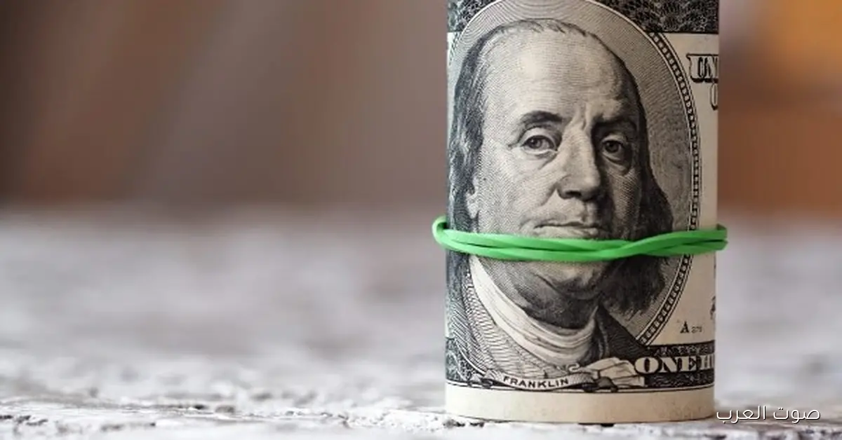 هبوط أسعار الدولار بالبنوك المصرية اليوم الأحد