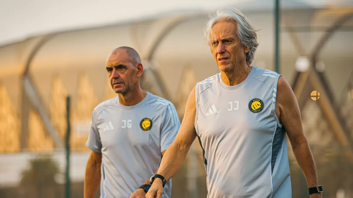 تجهيزات فريق العالمي تحت الأمطار تتواصل بلا توقف استعدادًا للمنافسات المقبلة