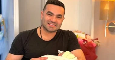 «بشرى سارة» النجم حمزة الصغير يرحب بمولوده “آسر”