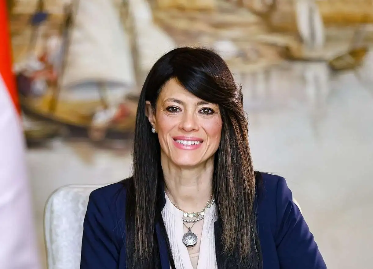 «تعزيز الشراكة مع البنك الأوروبي: خطوة نحو تنمية مستدامة وانخفاض الانبعاثات»