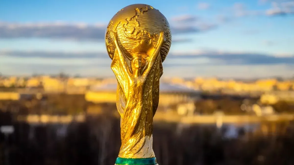 حكم سعودي يخرج من قائمة المرشحين للتحكيم في بطولة كأس العالم 2026