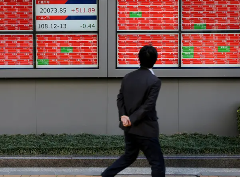 «تراجع مؤشر نيكاي الياباني بفعل ضعف أسهم التكنولوجيا وانتعاش الين»