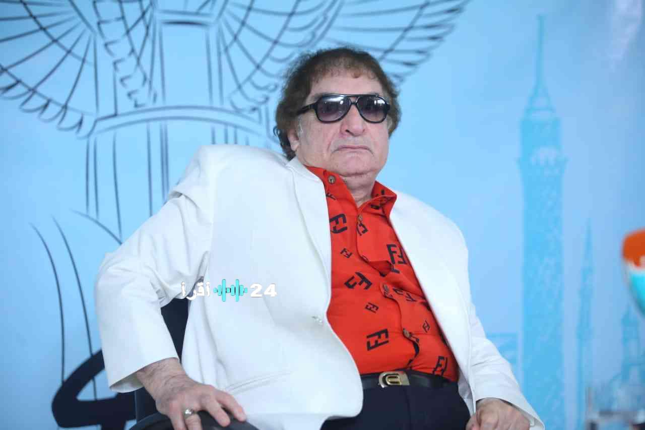 نقيب الممثلين يطمئن الجمهور على صحة محيي إسماعيل ويؤكد استقرار حالته