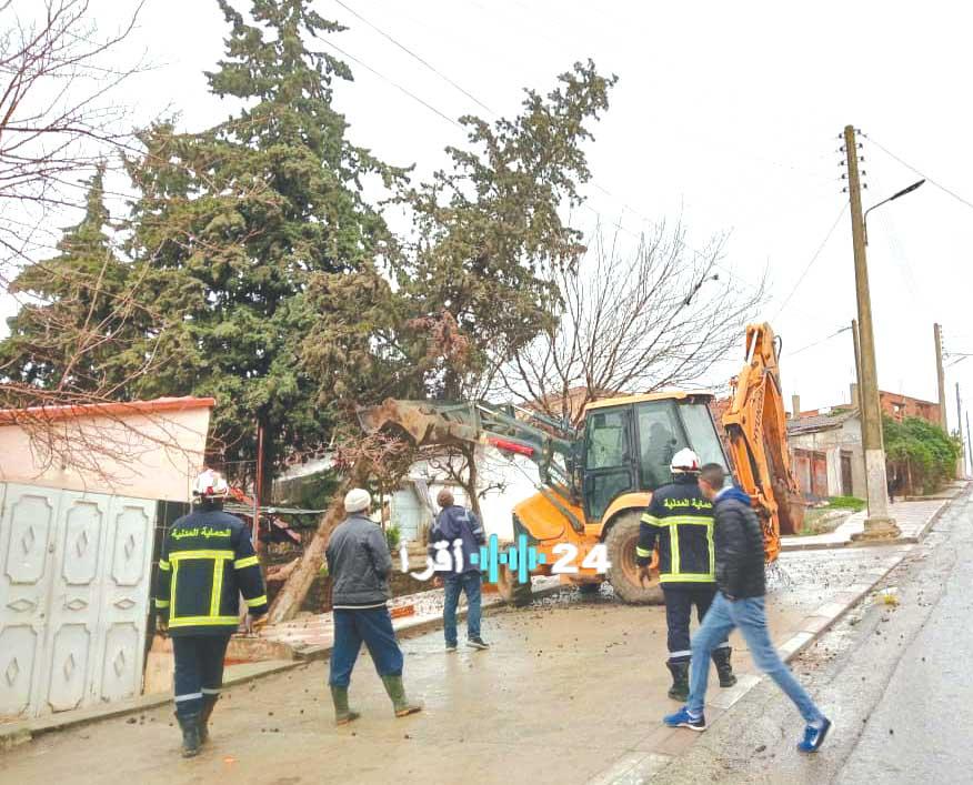 العاصفة تمر بسلام من دون أضرار بحسب يومية الشعب الجزائرية