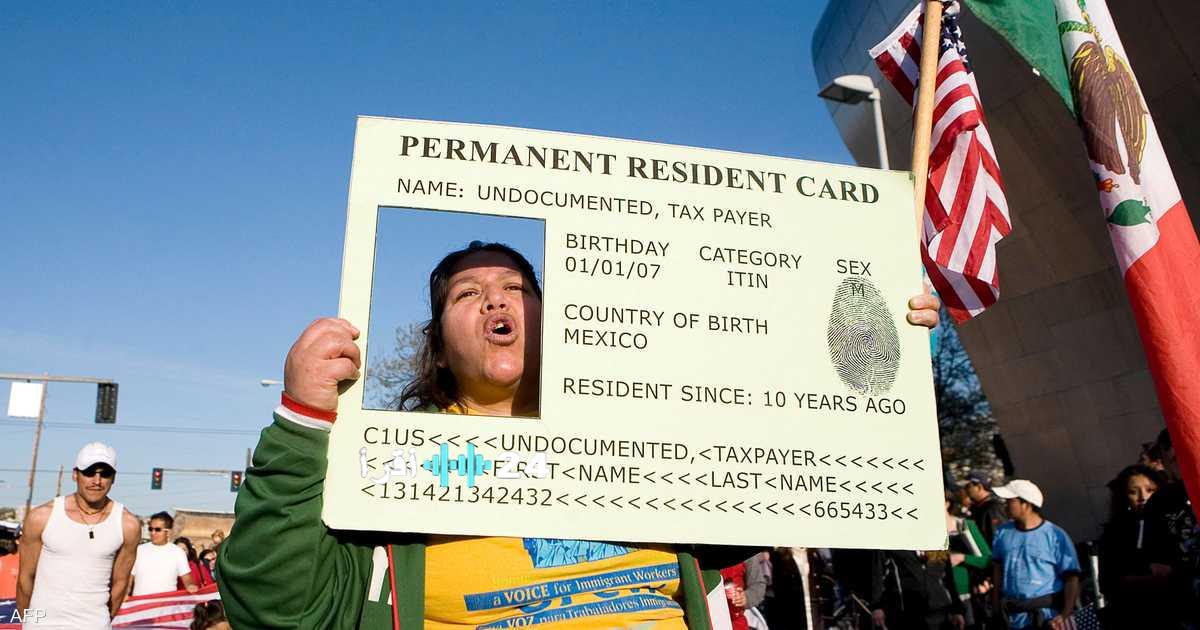 ترامب يوقف برنامج الهجرة العشوائية بقرار يهز آمال الملايين