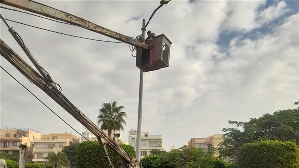 رئيس جهاز 6 أكتوبر يدشن “بلغ ونور” بتقنية QR Code لتطوير منظومة الإنارة