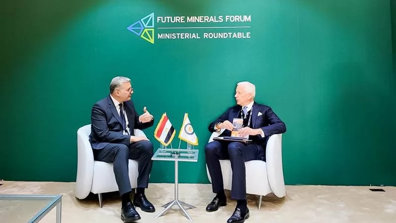 «توسيع أفق الاستثمار» وزير البترول يناقش مع رئيس “ريو تينتو” استراتيجية وضع مصر على خارطة الاستثمارات العالمية