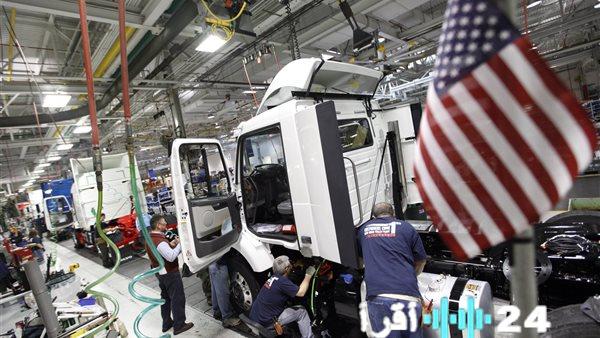 «تراجع مقلق» قطاع التصنيع الأمريكي ينزلق لأدنى مستوى في 14 شهراً نهاية 2025