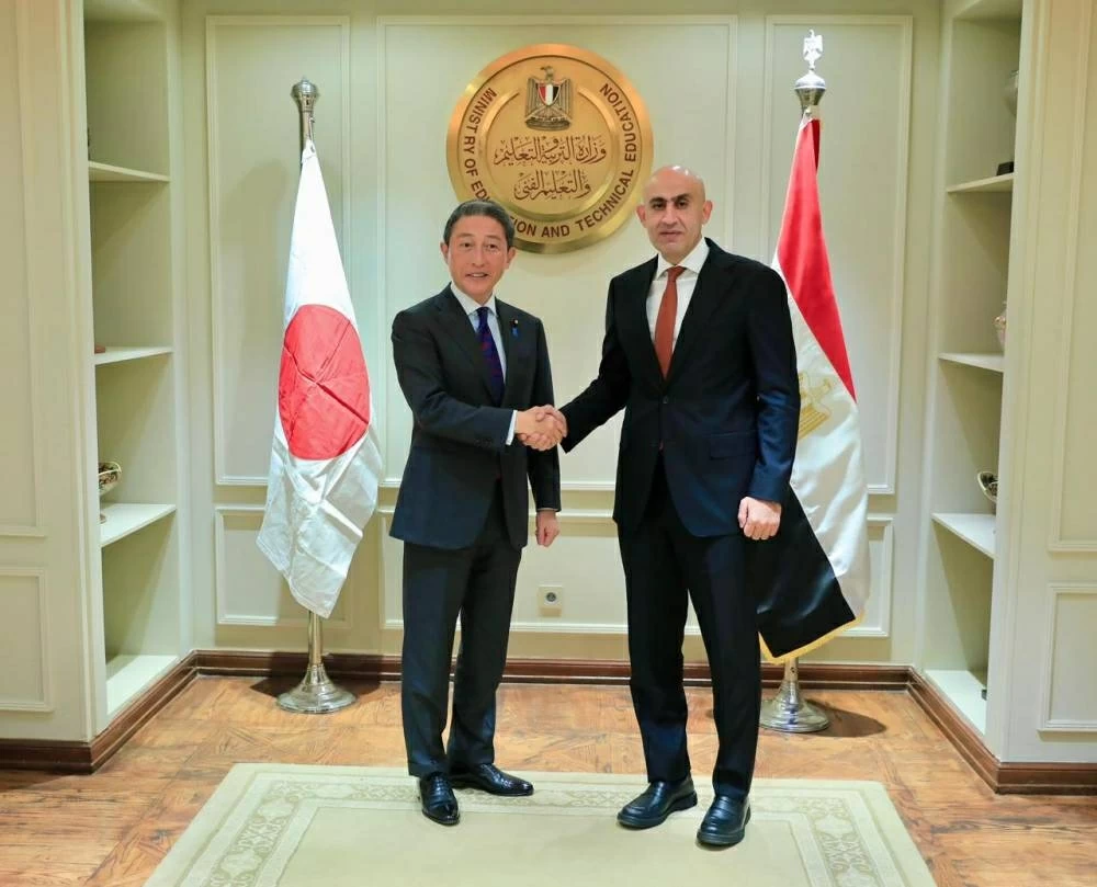 تعزيز التعاون المشترك بين وزارة التعليم ووفد البرلمان الياباني وسفير اليابان في القاهرة