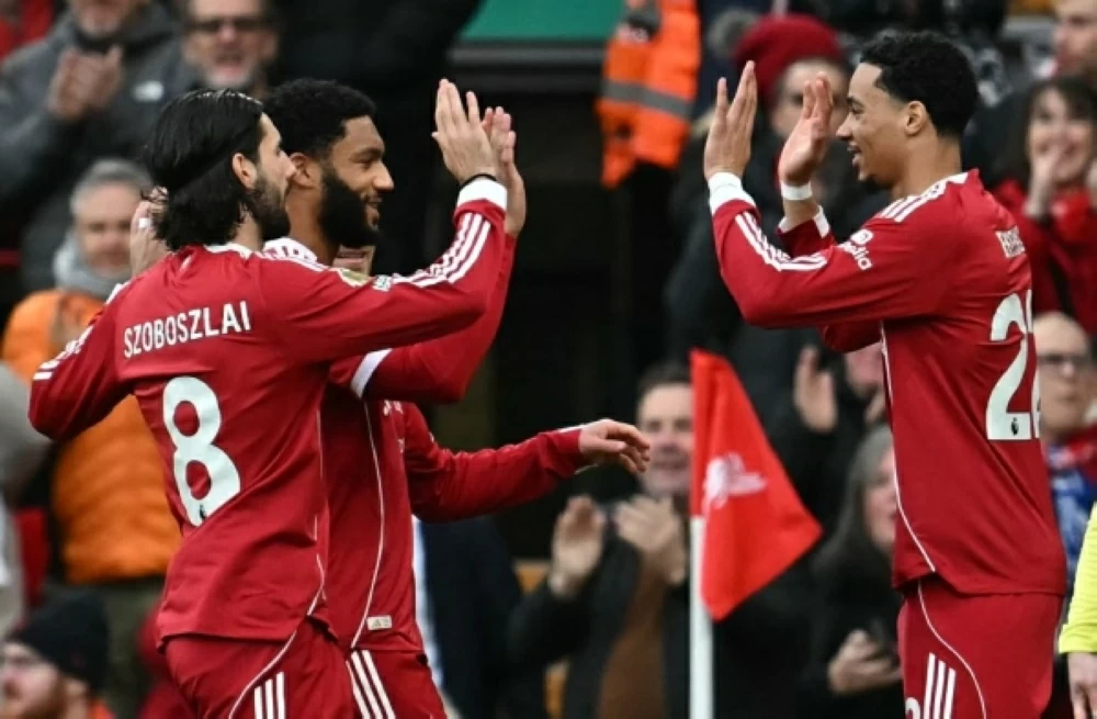 ليفربول يحسم موقفه من التعاقدات الجديدة في يناير