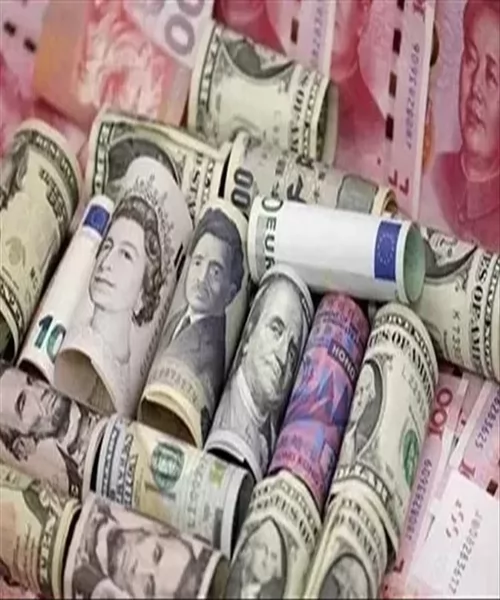 «أسعار العملات اليوم في مصر: تراجع ملحوظ للدولار واليورو أمام الجنيه»