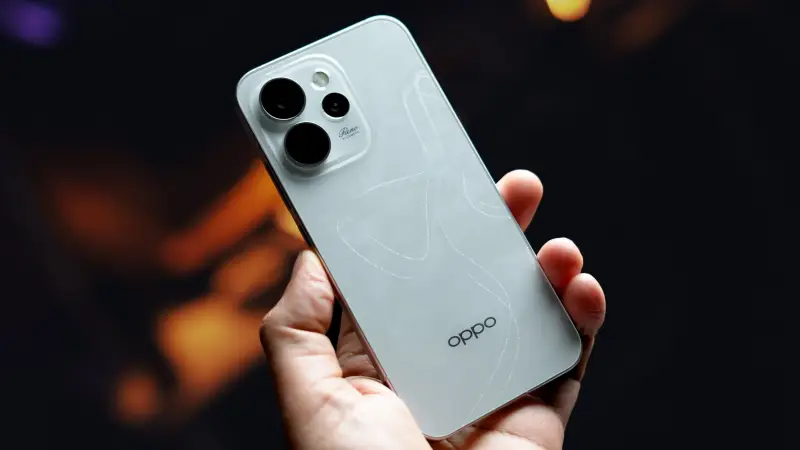 سعر ومواصفات هاتف Oppo Reno 15 في مصر وكل التفاصيل التي تحتاج معرفتها