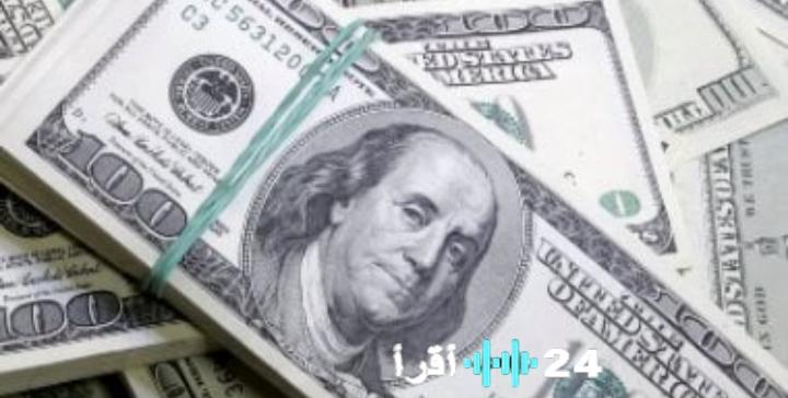 «بداية مبشرة» الجنيه المصري يحقق قفزة: الدولار يهوي 50 قرشًا في مستهل 2026