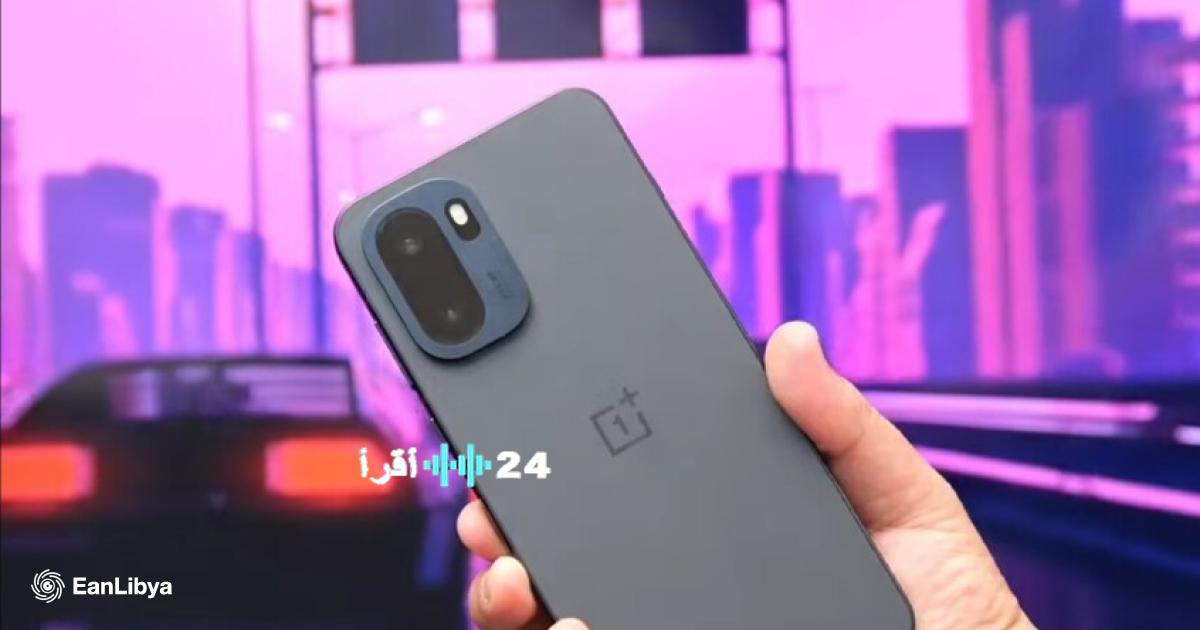 من موتورولا إلى ون بلس معركة الهواتف القابلة للطي تشتعل