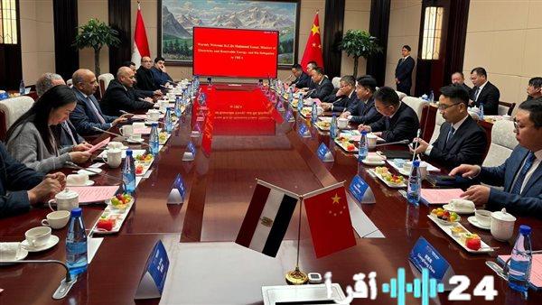 مصنع إنفرترات وطني يدعم الاقتصاد الأخضر ويقلص فاتورة الاستيراد