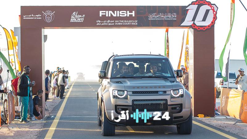 محمد بن راشد يتابع منافسات سباق ديوان حاكم دبي للدراجات الهوائية