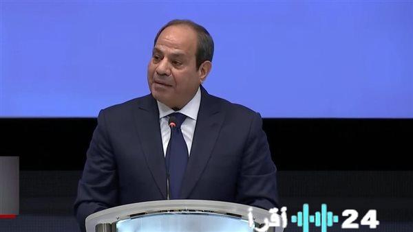 الرئيس السيسي يؤكد مواصلة استراتيجية تطوير قناة السويس