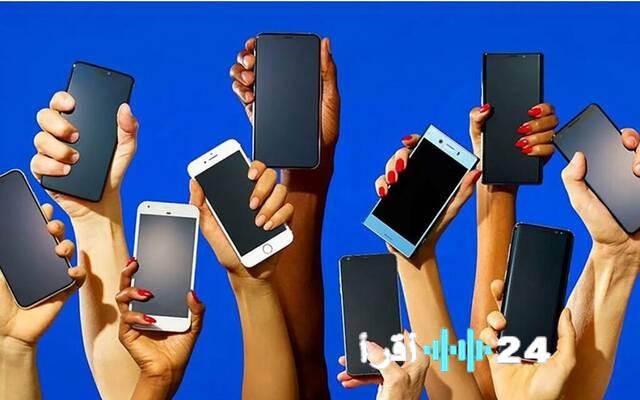 رئيس الجمارك يعلن إعفاء الهواتف الشخصية للمصريين بالخارج 90 يومًا