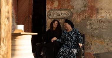 ميمي جمال تجسد شخصية عمة هند صبري بمسلسل “مناعة” في رمضان 2026