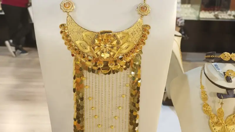 سعر الذهب في العراق يسجل مستويات تاريخية الأحد 25 يناير 2026