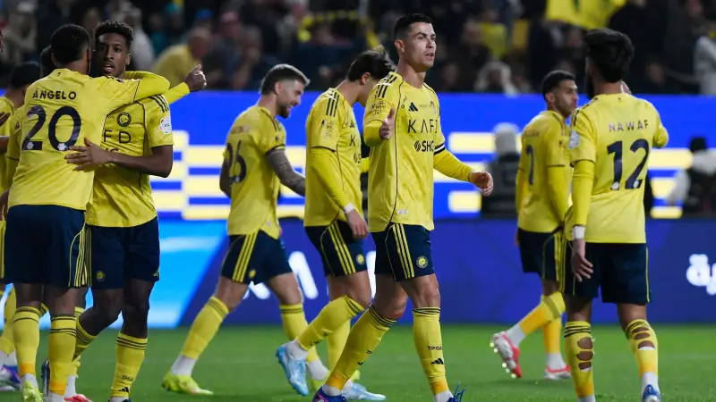 جدول مباريات اليوم الاثنين 26 يناير 2026 القنوات الناقلة والمعلقون