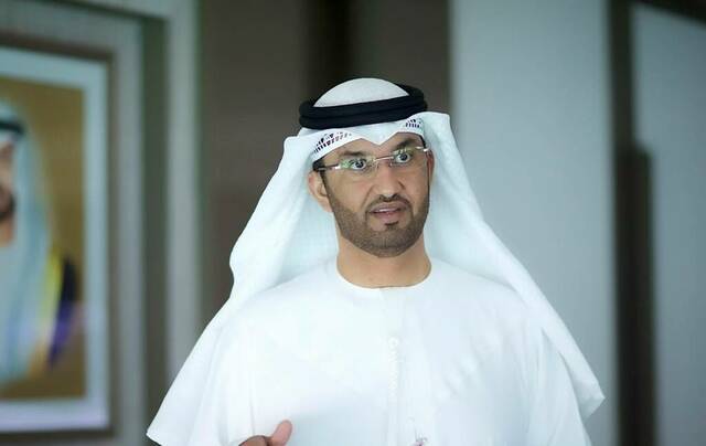 الطلب النفطي يتجاوز 100 مليون برميل يومياً حتى 2040 مسؤول إماراتي يؤكد استمرارية قوية