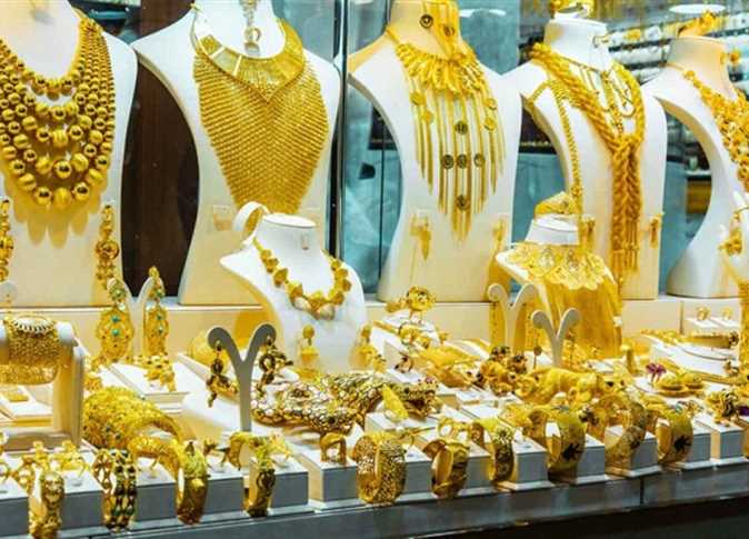 «كنزٌ يتلألأ في قلب الاقتصاد المصري» الذهب يحقق طفرة تاريخية ويسجل إيرادات غير مسبوقة تعزز قوة الاقتصاد الوطني