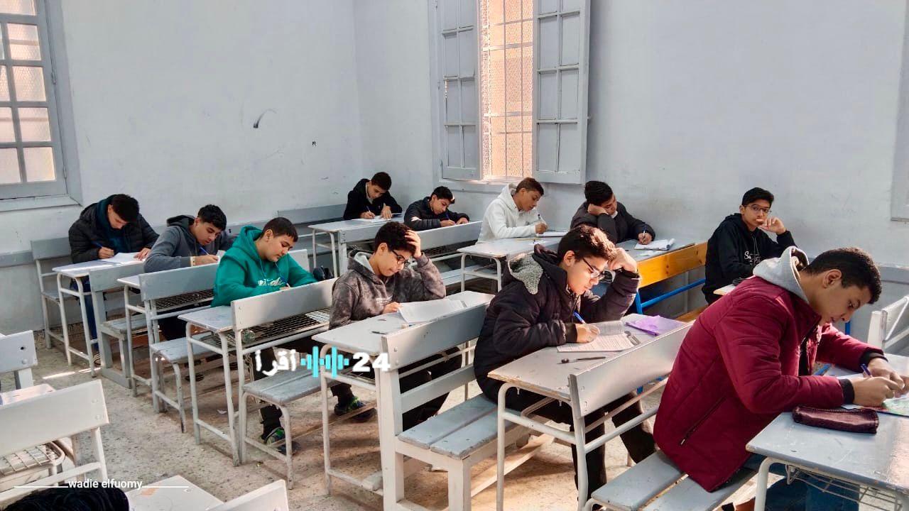 ضبط ملاحظات صور ورقة امتحان اللغة العربية للشهادة الإعدادية 2026