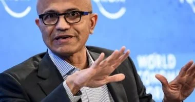 رئيس مايكروسوفت يحدد 2026 موعد جني ثمار الذكاء الاصطناعي