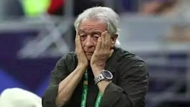 حلمي طولان يفتح النار على منظومة الكرة المصريةطولان يشن هجومًا لاذعًا ضد الكرة المصريةحلمي طولان يكشف عيوب منظومة الكرة المصريةانتقادات نارية من حلمي طولان لمنظومة الكرة المصريةحلمي طولان يدق ناقوس الخطر على الكرة المصرية