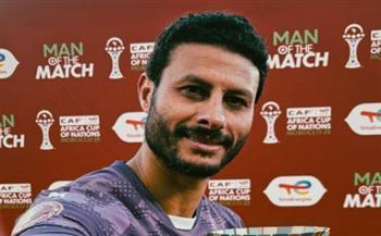 محمد الشناوي يتولى حراسة مرمى منتخب مصر في مواجهة السنغال بكأس أمم أفريقيا