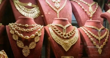 «الذهب يتحدث: قراءة في الأرقام واستقرار السوق» الذهب المحلي يرسخ استقراره: الجنيه يسجل 46880 جنيهًا