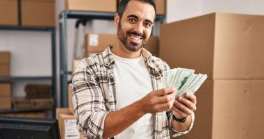 دلالات حجم الأنف ومكان الشامة على حظك بالعمل والمالكيف يكشف حجم أنفك ومكان الشامة عن حظك بالعمل والمالمستقبلك المالي والمهني يخبئه حجم أنفك ومكان الشامةاكتشف أسرار المال والعمل في حجم أنفك وموقع الشامة