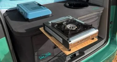 المطبخ الذكي القابل للنفخ يحدث ثورة في تجربة الطهي برحلات التخييم