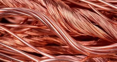 «شح يرفع قيمة الذهب الأحمر» النحاس يتوهج صعوداً: تراجع المعروض العالمي يشعل سباق الأسعار