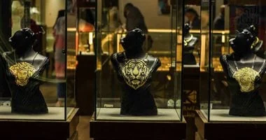 «مفترق طرق» التضخم الأمريكي يدفع الذهب لقمة تاريخية عند 4,640 دولاراً للأوقية.. مؤشراً على تحولات اقتصادية وشيكة