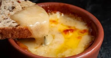 كشف الستار عن تريندات جيل Z الغذائية الشاورما وأطباق الجبن ومذاقات أخرى