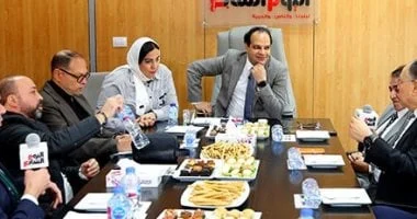 «تحول قيادي نحو الطاقة النظيفة» الصعيدي يكشف عن رؤيته لنمو غير مسبوق: 35 ألف سيارة كهربائية مستهدفة بحلول 2026