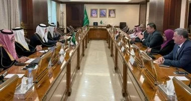 «تعاون استراتيجي لمستقبل مستدام.» وزير الإسكان يلتقي نظيره السعودي لرسم ملامح شراكة استراتيجية تدعم التنمية المستدامة في قطاعات الإسكان والبيئة والمياه والزراعة