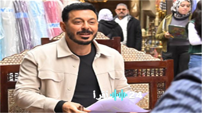 مصطفى شعبان عطار في دراما رمضان 2026
مصطفى شعبان يجسد دور عطار بمسلسل رمضان 2026
مفاجأة رمضان 2026 مصطفى شعبان عطار في عمل جديد
كشف شخصية مصطفى شعبان لرمضان 2026 عطار
مصطفى شعبان عطار بطولة دراما رمضان 2026