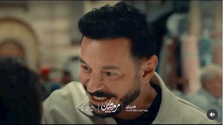 مصطفى شعبان يثير حيرة الجمهور بإعلان رمضان 2026 الجديد يظهر ناسياً اسمه بشخصية درش بالفيديو