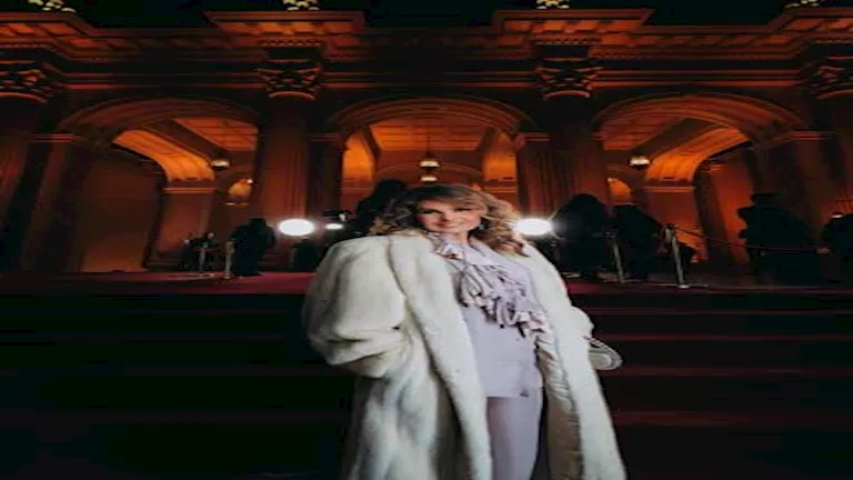 يسرا تخطف الأضواء بإطلالة شتوية مبهرة في حفل المتحدة لموسم رمضان 2026 صور