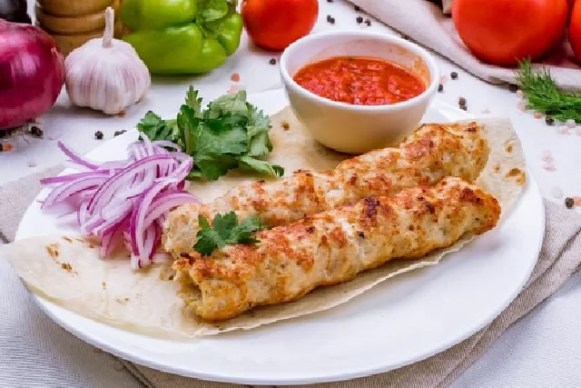 «سر الرشاقة واللذة في طبق واحد!» كفتة الفراخ الصحية: دليل شامل لتحضير وجبة منزلية شهية وسهلة