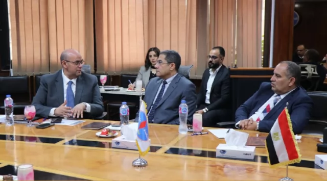 «تحقيق مستقبل واعد» “البترول” للإنتاج والاستكشاف تتناول استراتيجيات لتعزيز الإنتاجية بشكل مستدام