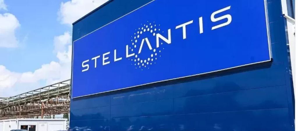 ستيلانتيس تعلن عن خطط لإطلاق سيارة كهربائية صغيرة في السوق الأمريكي