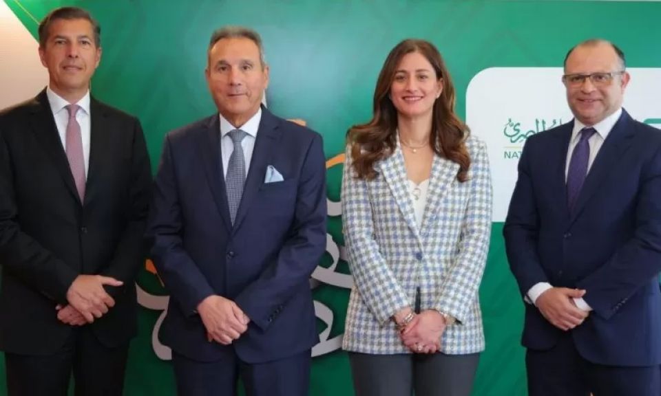 البنك الأهلي ينجز 33 صفقة تمويلية ضخمة بقيمة 442.3 مليار جنيه خلال 2025