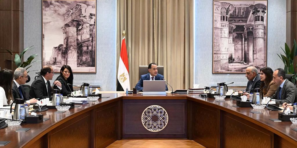 مجلس الوزراء يؤكد تعزيز جودة واستدامة إمدادات الكهرباء