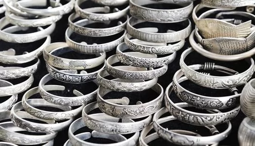 «أسعار الفضة في مصر: عيار 999 يصل إلى 166 جنيهًا»